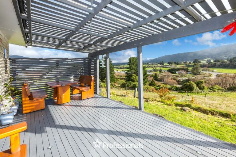 Photo of property in 1712 State Highway 2, Kaitoke, Upper Hutt, 5018