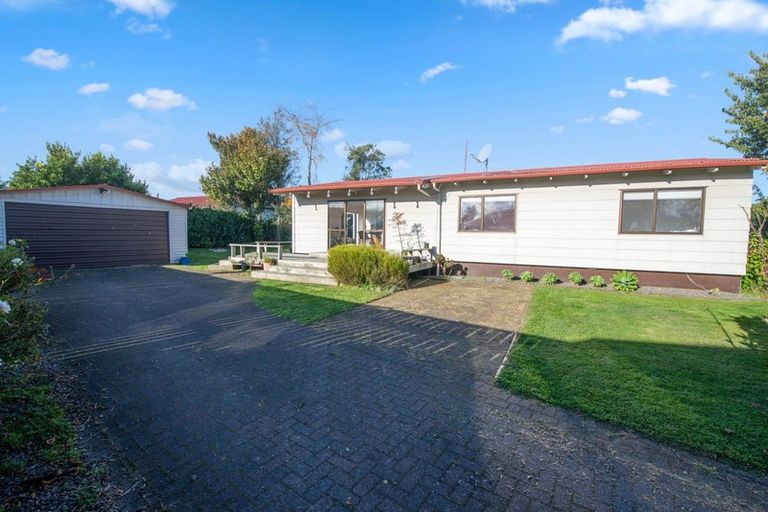 Photo of property in 39 Tennyson Drive, Owhata, Rotorua, 3010