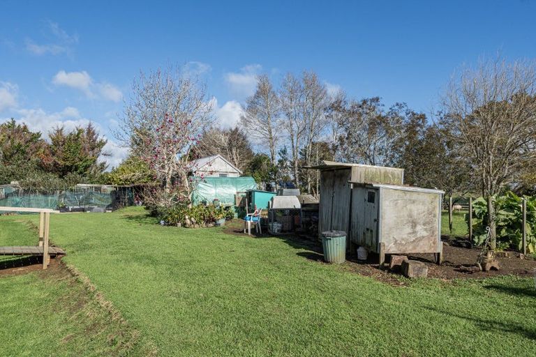 Photo of property in 32 Draffin Road, Poroti, Whangarei, 0179