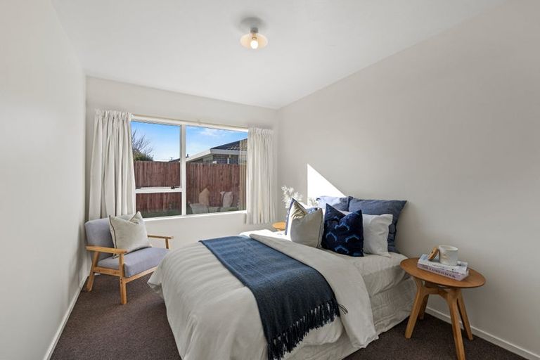 Photo of property in 2/78 Inwoods Road, Parklands, Christchurch, 8083