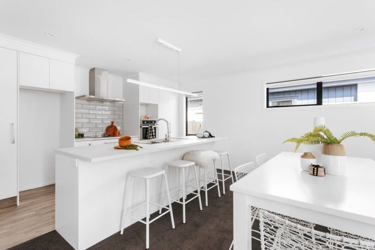 Photo of property in 8 Julie Lane, Papamoa, 3118