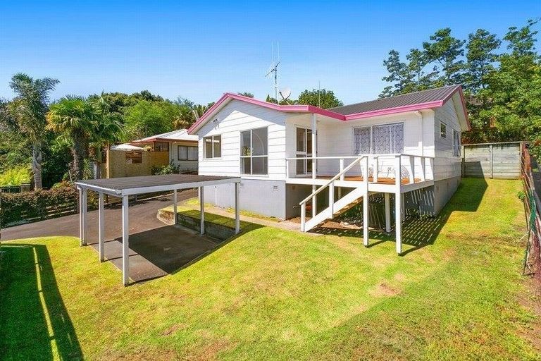 Photo of property in 132a Sutherland Road, Brookfield, Tauranga, 3110