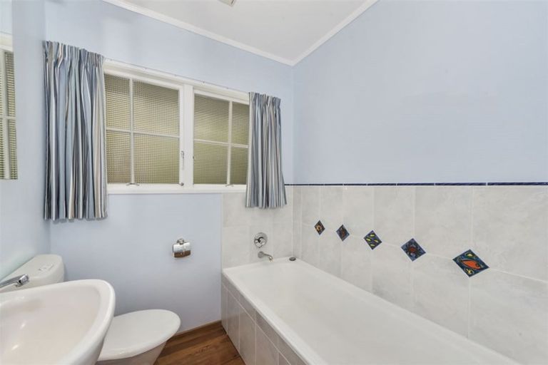 Photo of property in 45 Balfour Crescent, Riverlea, Hamilton, 3216