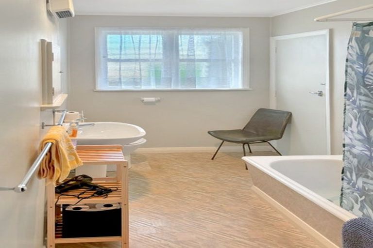 Photo of property in 2b Alma Street, Dannevirke, 4930