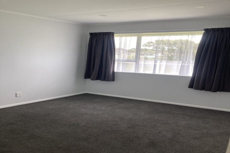 Photo of property in 72 Belvedere Avenue, Waikanae, 5036