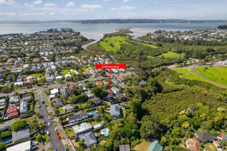 Photo of property in 2/105 Moa Road, Point Chevalier, Auckland, 1022