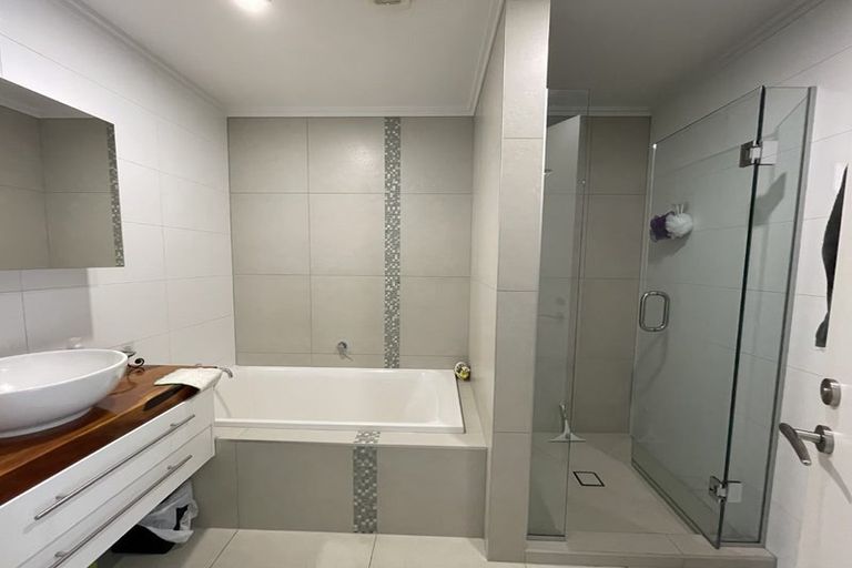 Photo of property in 18 Montpellier Heights, Arkles Bay, Whangaparaoa, 0932