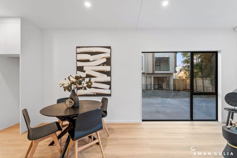 Photo of property in 63c Arimu Road, Papakura, 2110