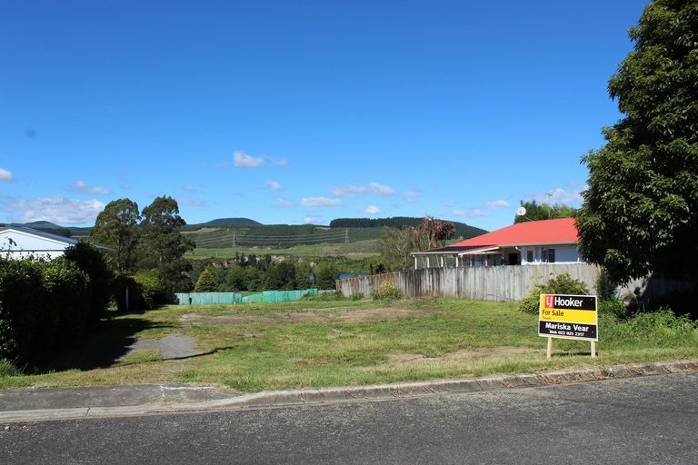 Photo of property in 8 Taniwha Street, Mangakino, 3421