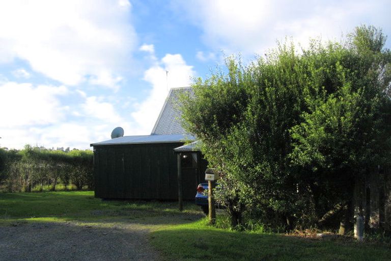 Photo of property in 57 Tahuna Road, Paihia, 0200