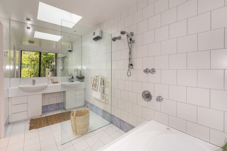 Photo of property in 20 Brookford Place, Westmorland, Christchurch, 8025