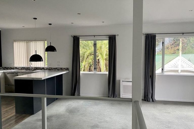 Photo of property in 29a Hatea Drive, Regent, Whangarei, 0112