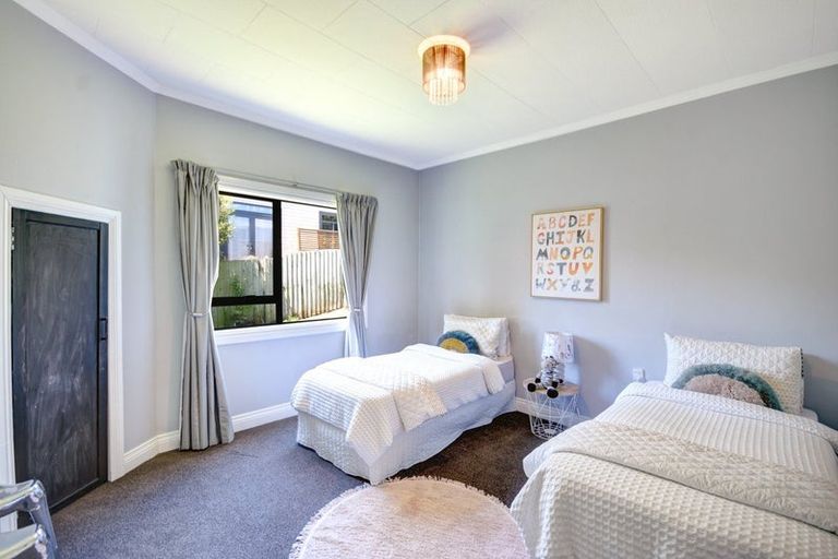 Photo of property in 6 Rennie Street, Green Island, Dunedin, 9018