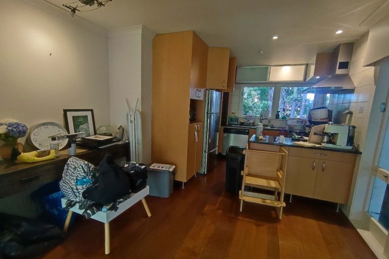 Photo of property in 2/31 Bracken Avenue, Takapuna, Auckland, 0622