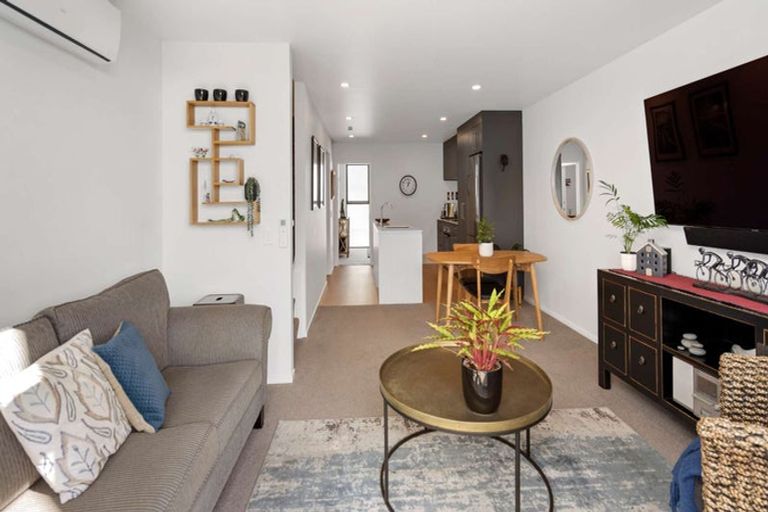 Photo of property in 4/29 Montgomery Road, Judea, Tauranga, 3110