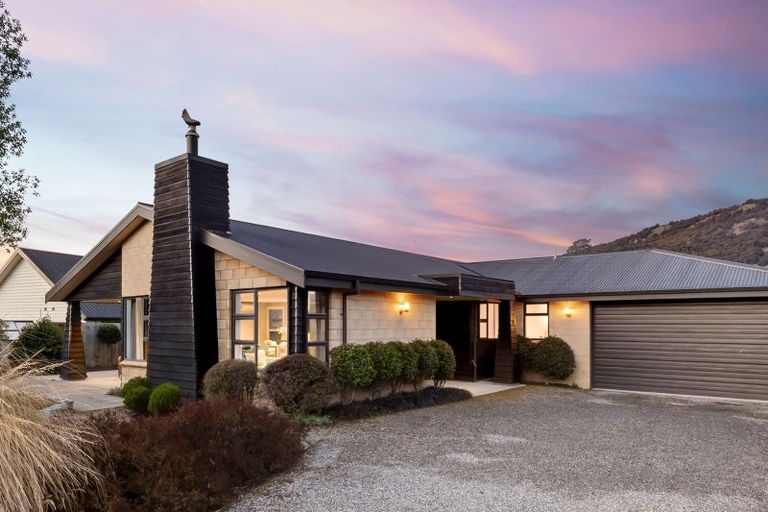 Photo of property in 74 Mount Iron Drive, Wanaka, 9305