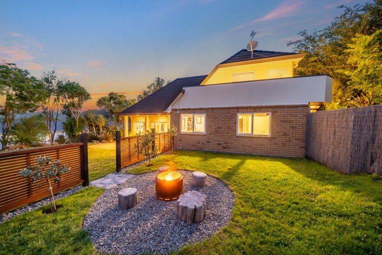 Photo of property in 7 Carlow Grove, Birchville, Upper Hutt, 5018