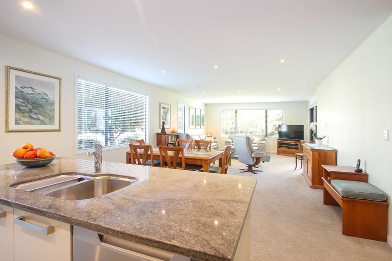 Photo of property in 73 Anzac Street, Gisborne, 4010