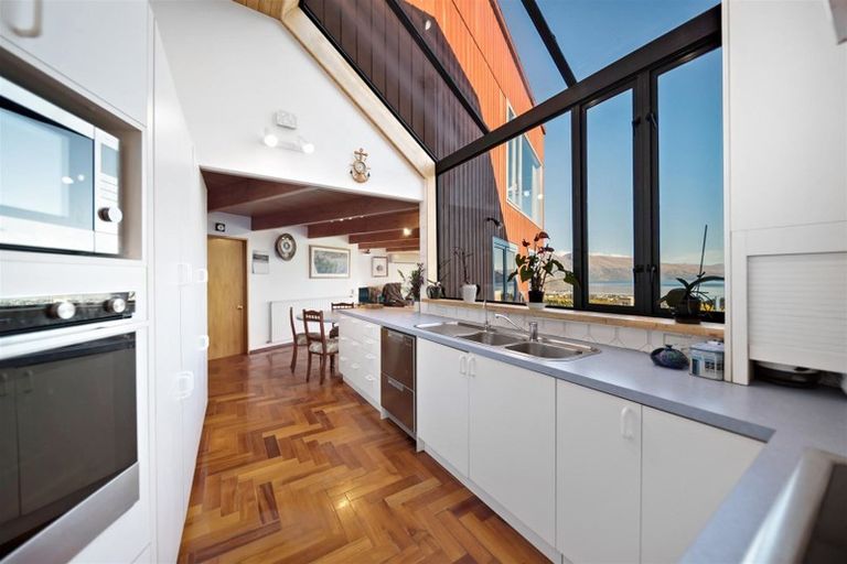 Photo of property in 33 Edinburgh Drive, Queenstown, 9300