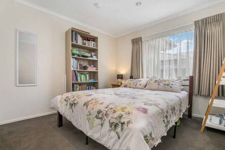 Photo of property in 7 Disley Road, Wattle Downs, Auckland, 2103