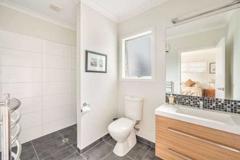 Photo of property in 29 Aoraki Road, Poraiti, Napier, 4112