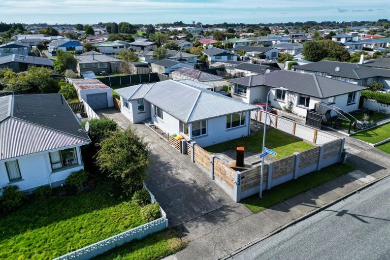 Photo of property in 224 Conyers Street, Strathern, Invercargill, 9812