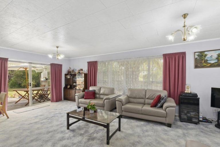 Photo of property in 46 Glen Road, Stokes Valley, Lower Hutt, 5019