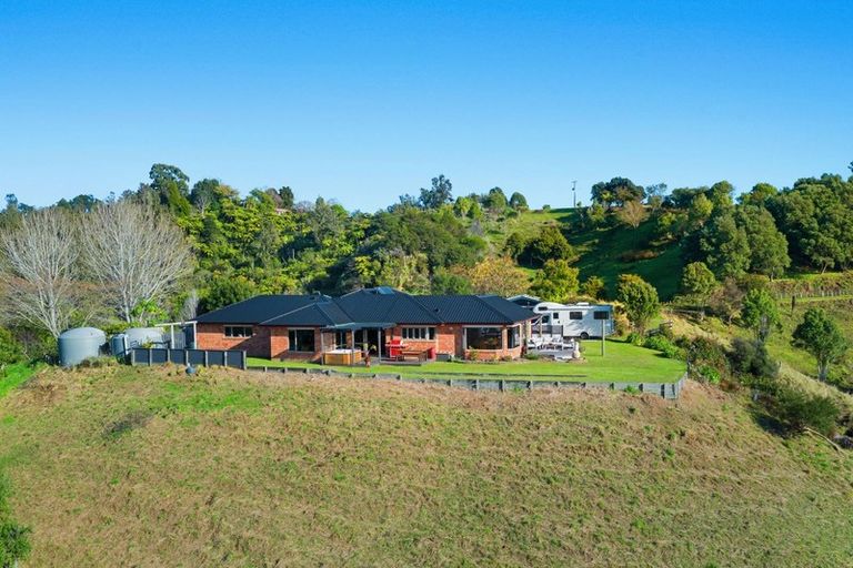 Photo of property in 910 Wainui Road, Wainui, Opotiki, 3198
