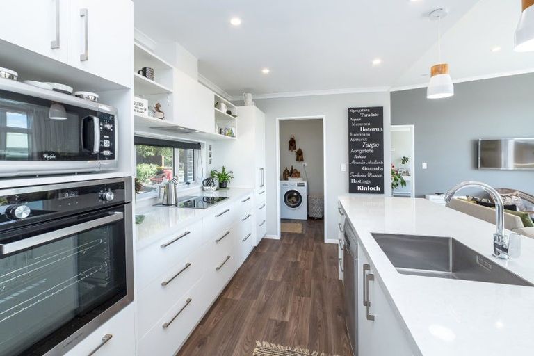 Photo of property in 19 Cotterville Crescent, Greytown, 5712