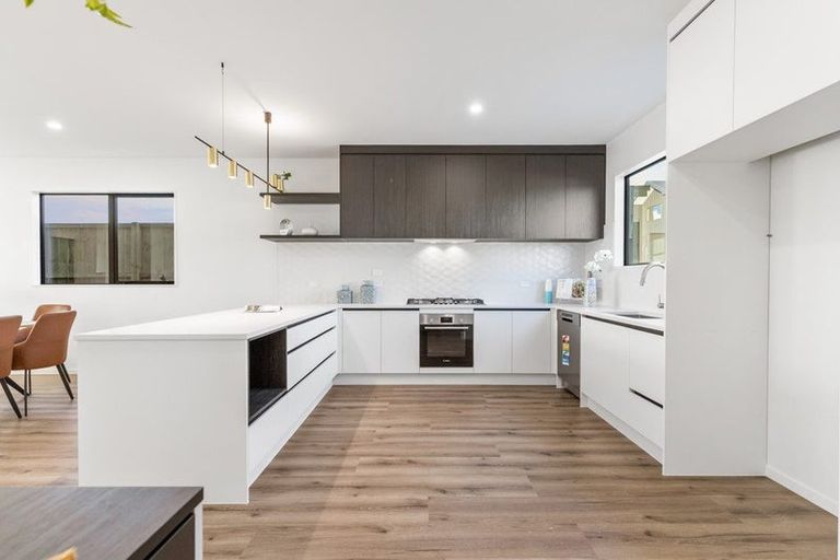 Photo of property in 12 Mairehau Street, Westgate, 0814