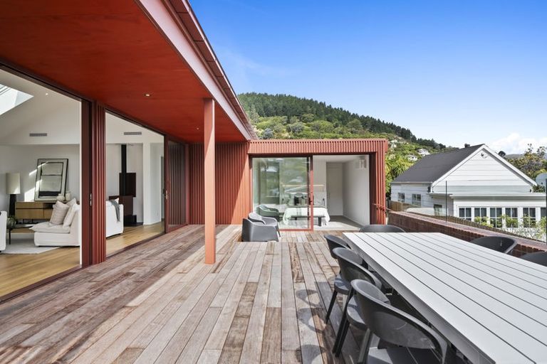 Photo of property in 1/42 Canterbury Street, Lyttelton, 8082