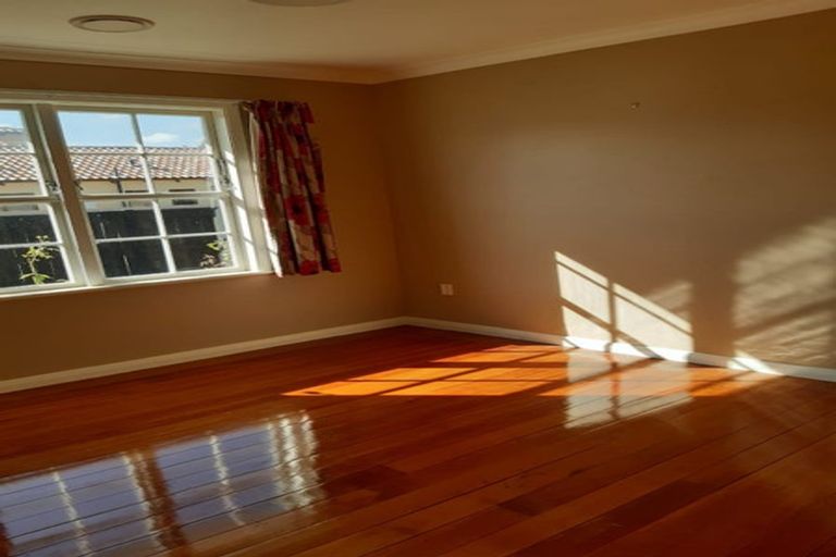 Photo of property in 108 Jickell Street, Hokowhitu, Palmerston North, 4410