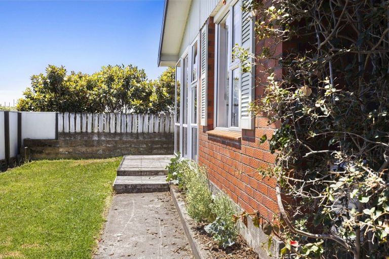 Photo of property in 364 Devon Street East, Strandon, New Plymouth, 4312