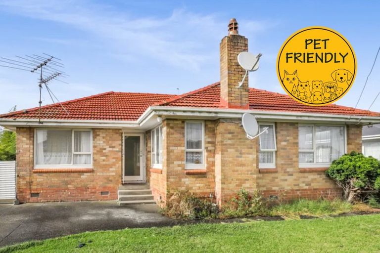 Photo of property in 20 Clayton Road, Manurewa, Auckland, 2102