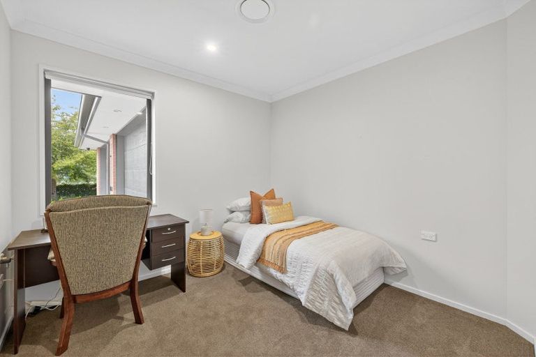 Photo of property in 75 Huntingdon Drive, Rangiora, 7400