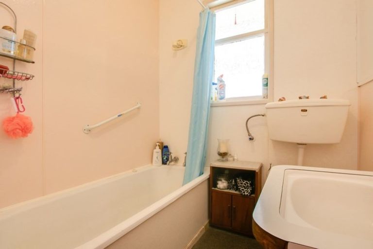 Photo of property in 32 Buckingham Street, Whakatu, Hastings, 4102