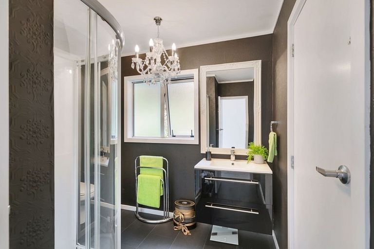 Photo of property in 97g Muri Road, Pukerua Bay, 5026