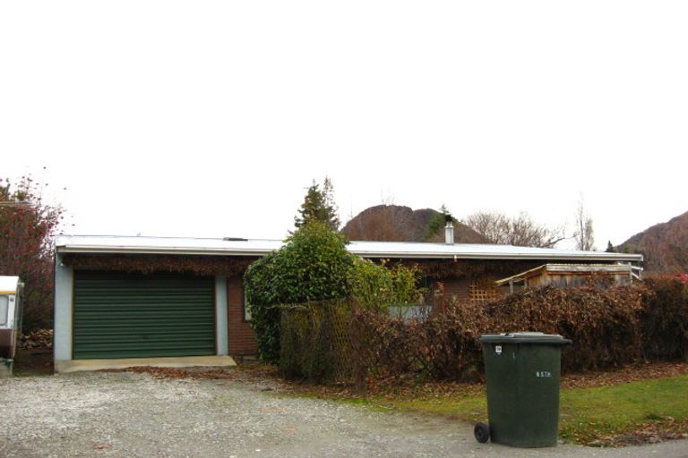 Photo of property in 2 Thomson Street, Arrowtown, 9302