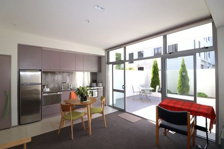 Photo of property in 5/41 Cambridge Terrace, Christchurch Central, Christchurch, 8013