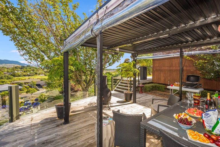 Photo of property in 25 Pine Ridge Terrace, Waikanae Beach, Waikanae, 5036