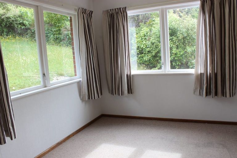 Photo of property in 35 Spencer Street, Crofton Downs, Wellington, 6035