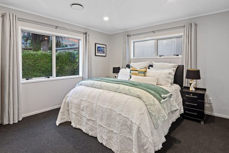 Photo of property in 7b Glenvar Road, Torbay, Auckland, 0630