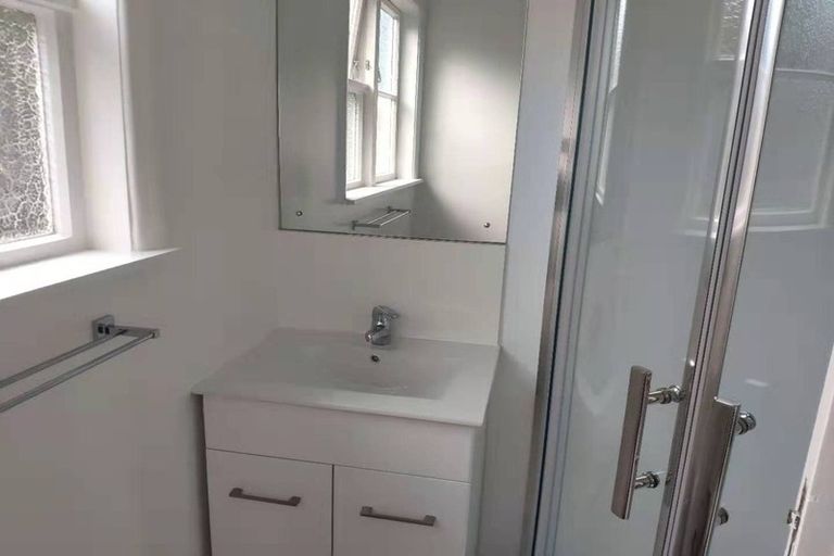 Photo of property in 53 Anzac Street, Takapuna, Auckland, 0622