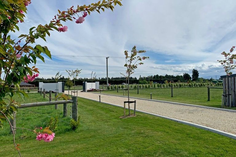 Photo of property in 742 Woodstock Road, Burnt Hill, Oxford, 7495