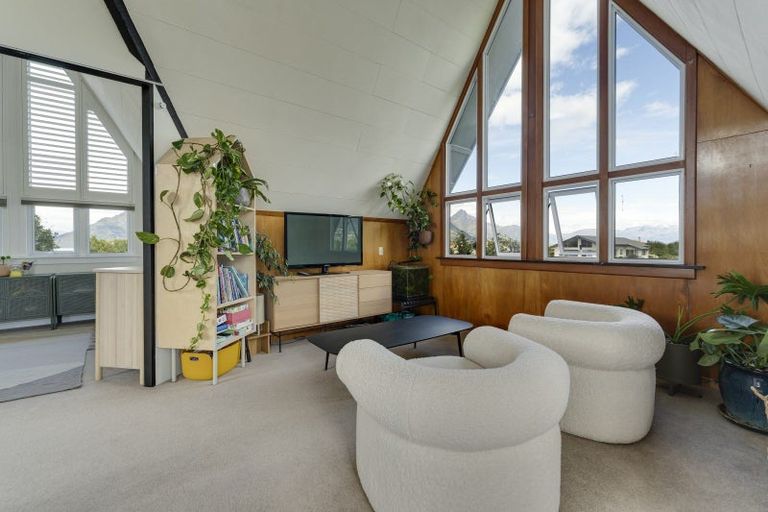 Photo of property in 696 Peninsula Road, Kelvin Heights, Queenstown, 9300