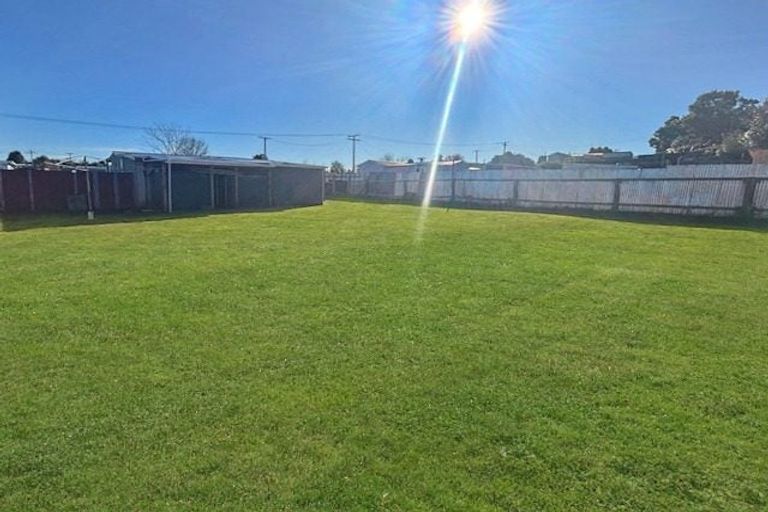 Photo of property in 15 Kauri Street, Mangakino, 3421