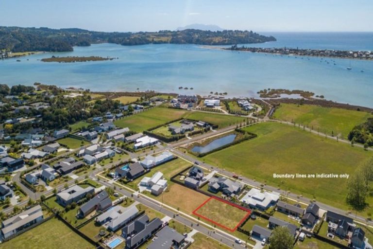 Photo of property in 7 Shearwater Lane, Point Wells, 0986