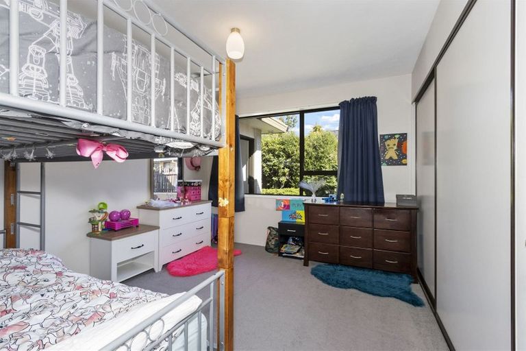 Photo of property in 369a Sawyers Arms Road, Harewood, Christchurch, 8051