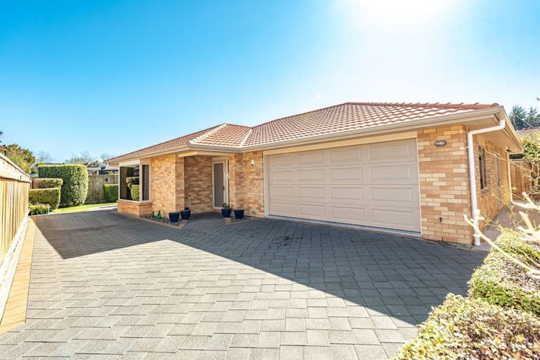 Photo of property in 16 Gilligan Close, College Estate, Whanganui, 4500