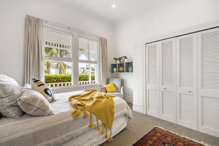 Photo of property in 73 St Marys Road, Saint Marys Bay, Auckland, 1011